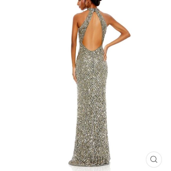 NWT Mac Duggal SEQUIN HALTER OPEN BACK GOWN gold / black Size 6 - Picture 3 of 7